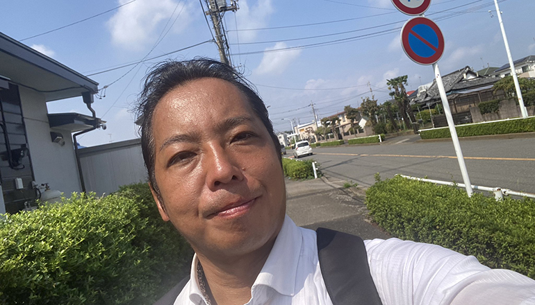 駅頭＠東大和市