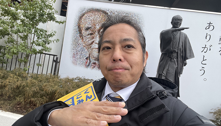 ＠東村山駅東口